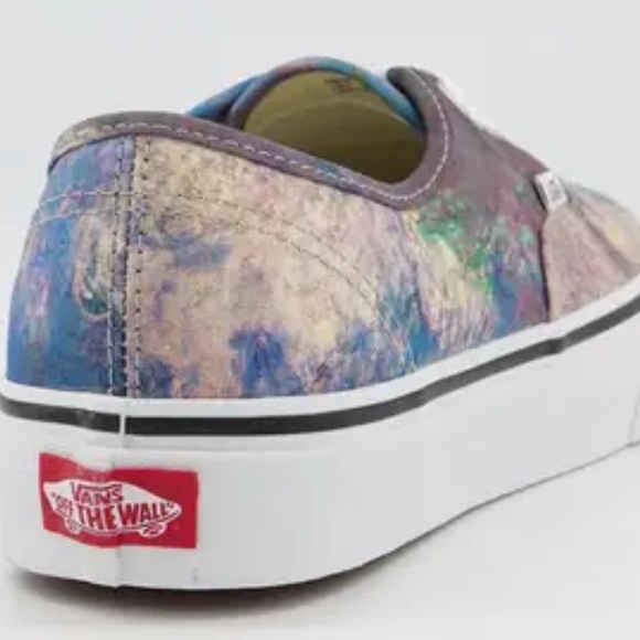 VANS WMNS MOMA X AUTHENTIC 'CLAUDE MONET WATER LILY Sneakers - Picture 16 of 16